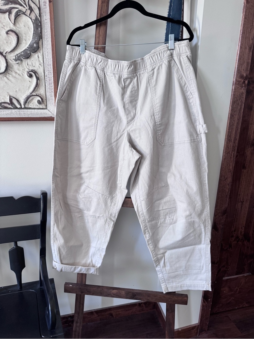 Old Navy Pulla Utility Carpenter Pants XL Cream Khaki Cropped